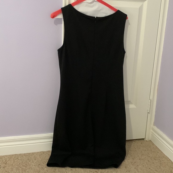 Banana republic black dress size 4 - Picture 2 of 3